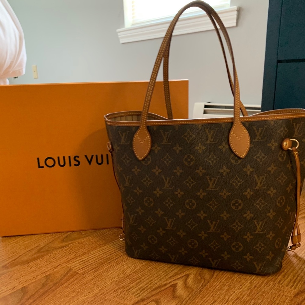 Louis Vuitton Monogram Neverfull MM